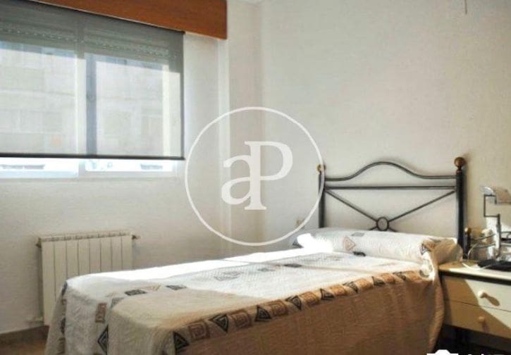 4 Zimmer Apartment zu vermieten in Valencia Stadt - 1.700 € (Ref: 9536021)