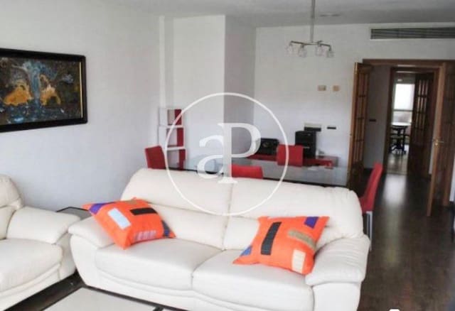 4 Zimmer Apartment zu vermieten in La Petxina, València Stadt - 1.700 € (Ref: 9536021)