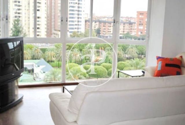 4 Zimmer Apartment zu vermieten in La Petxina, València Stadt - 1.700 € (Ref: 9536021)