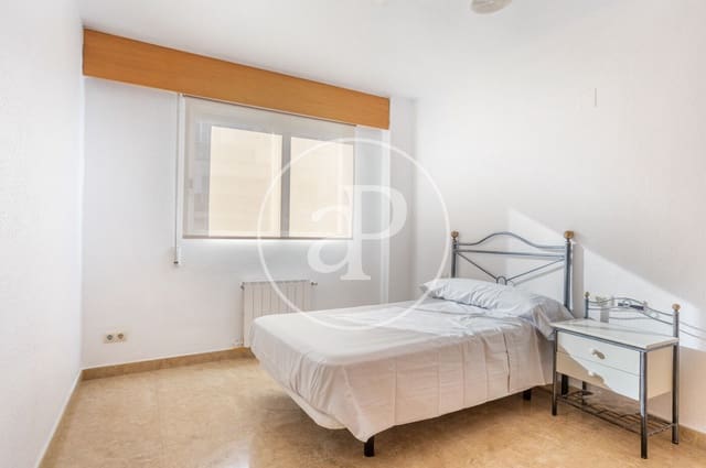 4 makuuhuone Huoneisto vuokrattavana paikassa La Petxina, Valencia kaupunki - 1 700 € (Ref: 9536021)