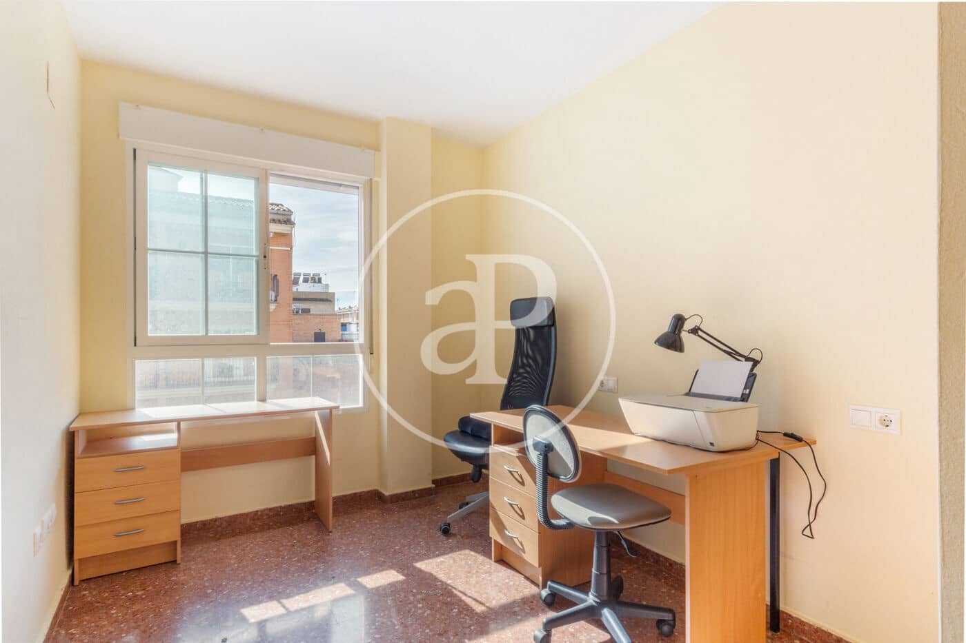 3 bedroom Apartment for rent in Moncada - € 1,200 (Ref: 9536022)