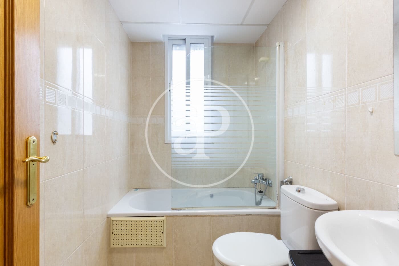 3 bedroom Apartment for rent in Moncada - € 1,200 (Ref: 9536022)