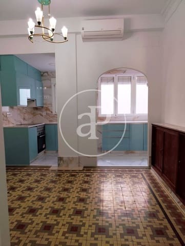 5 Zimmer Apartment zu vermieten in Arrancapins, València Stadt - 1.600 € (Ref: 9536023)