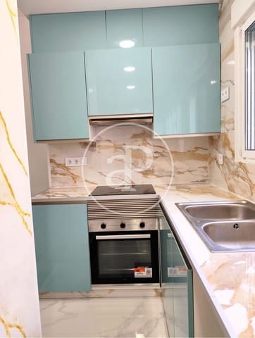 5 Zimmer Apartment zu vermieten in Arrancapins, València Stadt - 1.600 € (Ref: 9536023)
