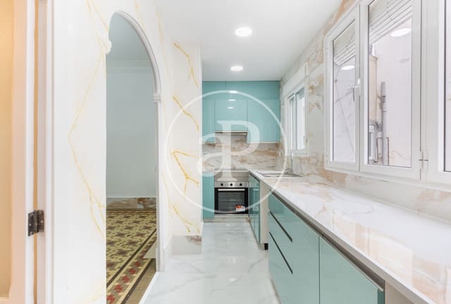 5 soveværelse Lejlighed til leje i Arrancapins, Valencia by - € 1.500 (Ref: 9536023)