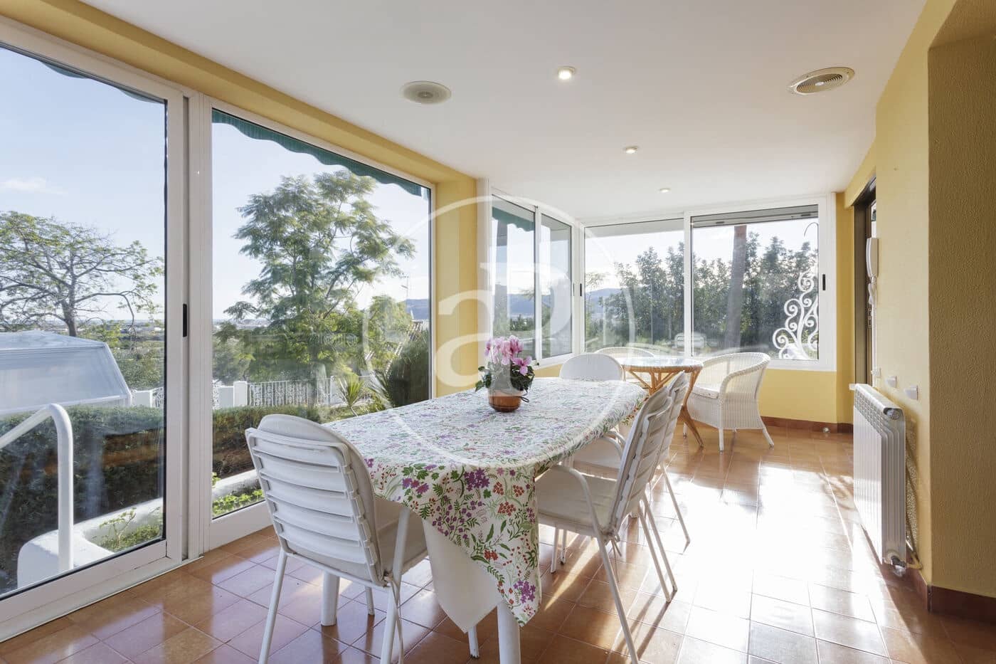 5 bedroom Villa for rent in Villalonga with pool - € 4,000 (Ref: 9541209)