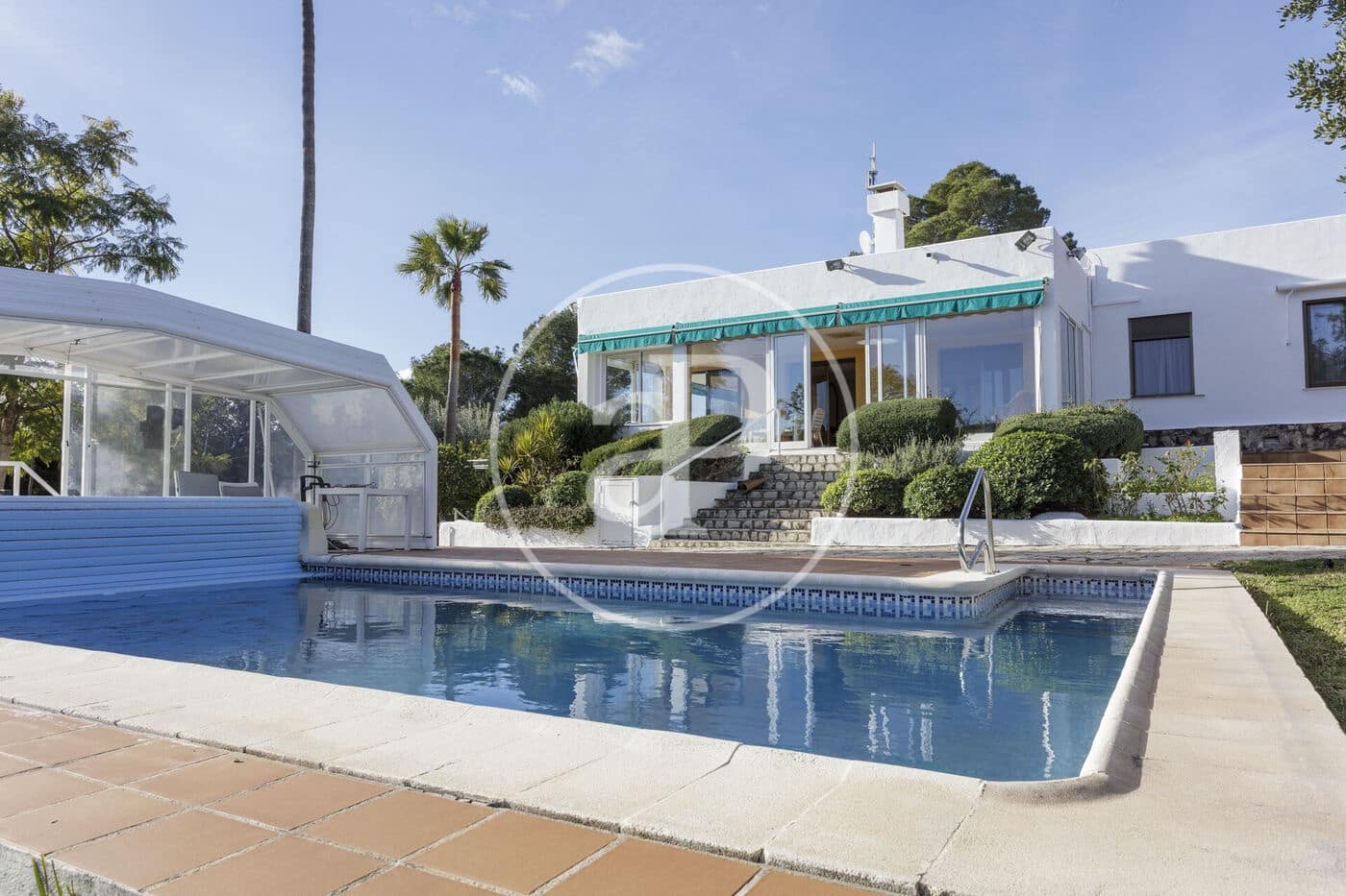 5 bedroom Villa for rent in Villalonga with pool - € 4,000 (Ref: 9541209)