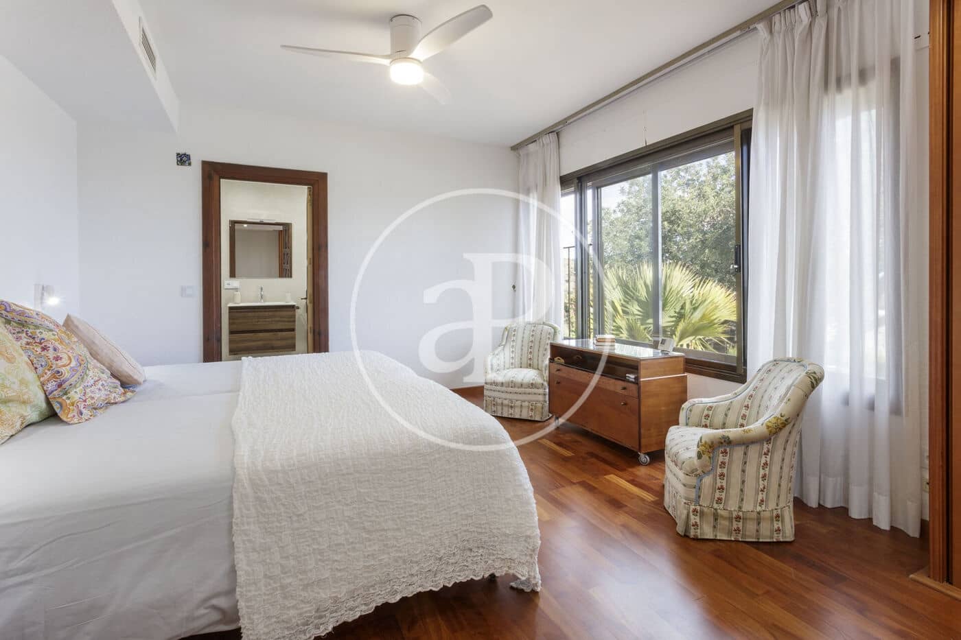 5 bedroom Villa for rent in Villalonga with pool - € 4,000 (Ref: 9541209)