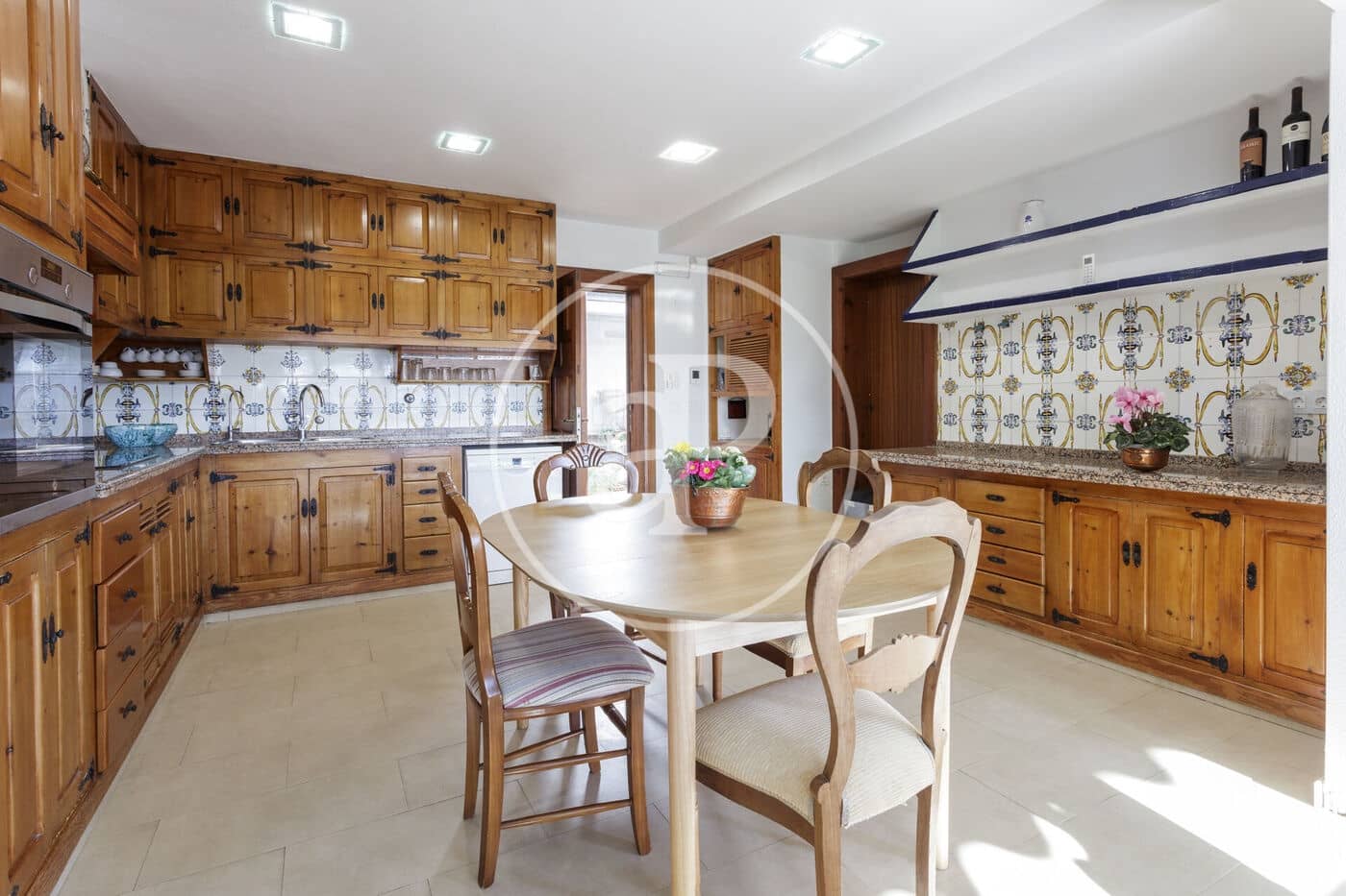 5 bedroom Villa for rent in Villalonga with pool - € 4,000 (Ref: 9541209)