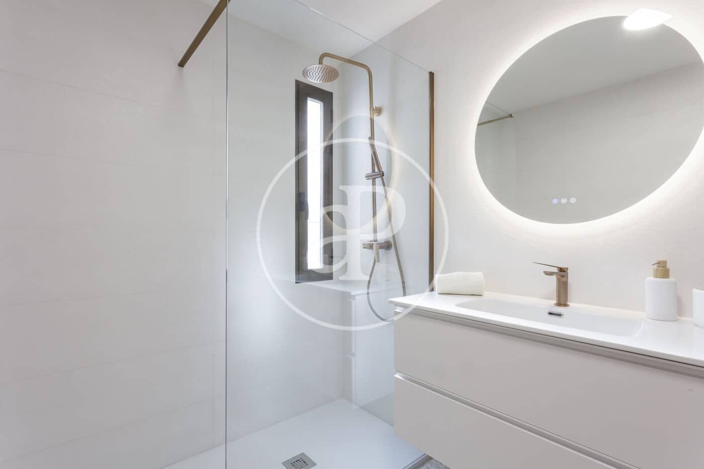 5 bedroom Villa for rent in Villalonga with pool - € 4,000 (Ref: 9541209)