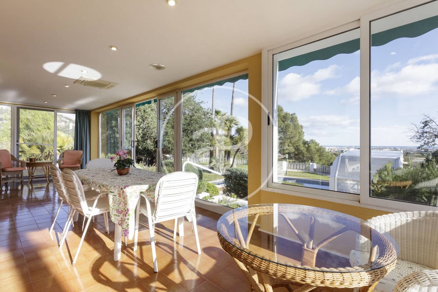 5 bedroom Villa for rent in Villalonga with pool - € 4,000 (Ref: 9541209)