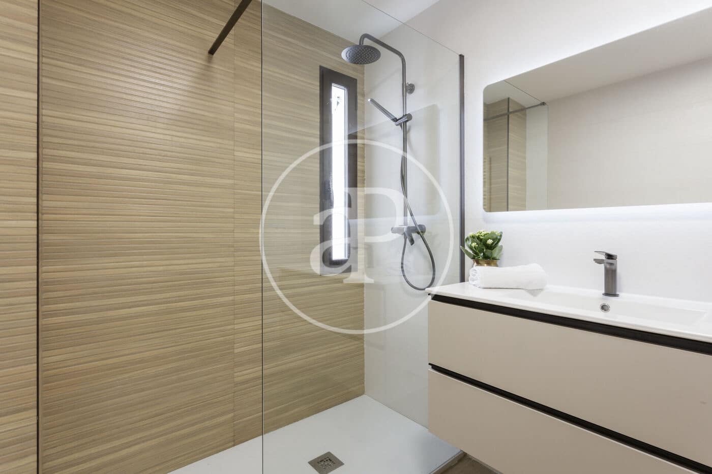 5 bedroom Villa for rent in Villalonga with pool - € 4,000 (Ref: 9541209)