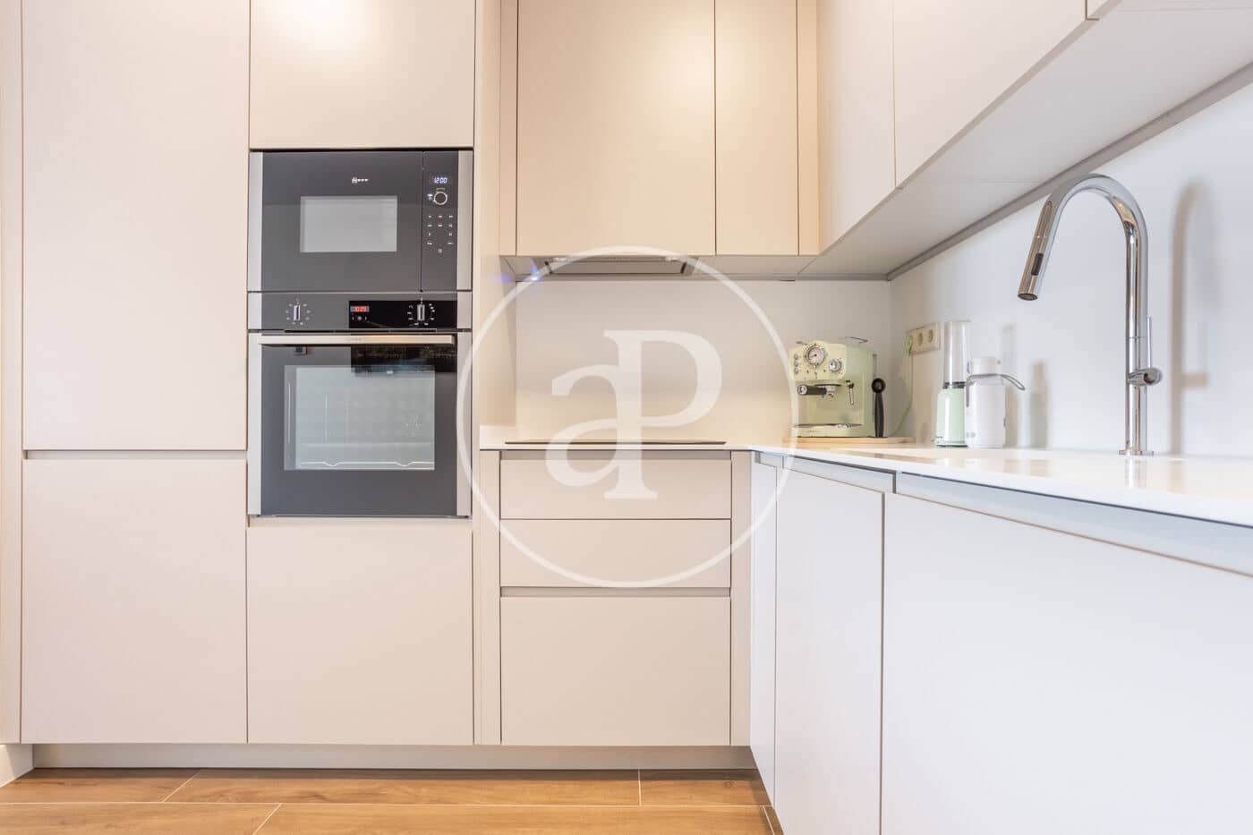 3 soveværelse Lejlighed til salg i Valencia by med swimmingpool - € 740.000 (Ref: 9541211)