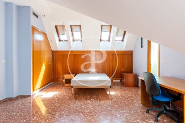 4 Zimmer Apartment zu vermieten in La Vega Baixa, València Stadt - 2.000 € (Ref: 9541212)
