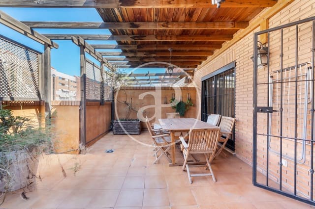 4 Zimmer Apartment zu vermieten in La Vega Baixa, València Stadt - 2.000 € (Ref: 9541212)