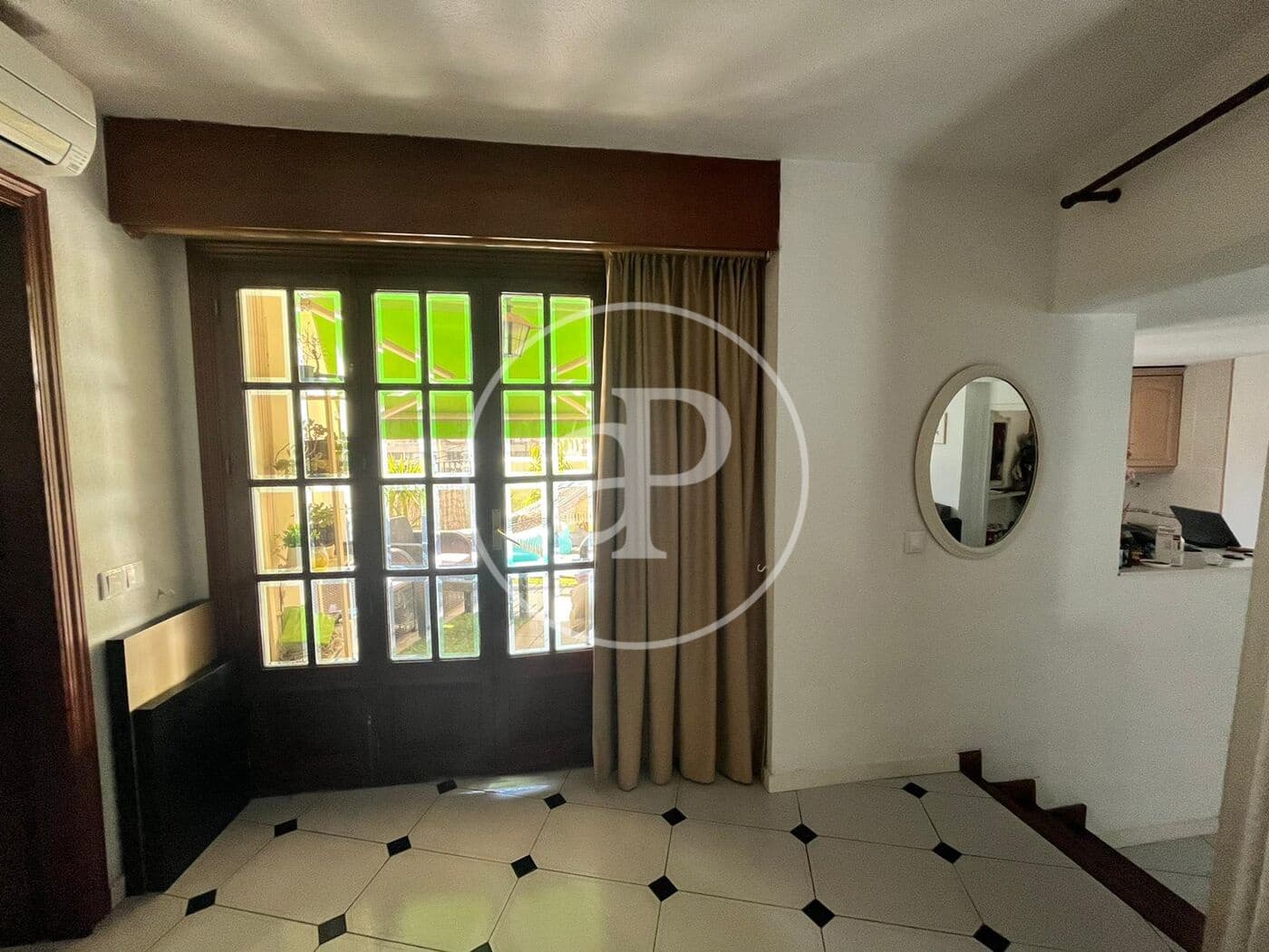 2 quarto Penthouse para arrendar em Valencia cidade - 1 600 € (Ref: 9541213)