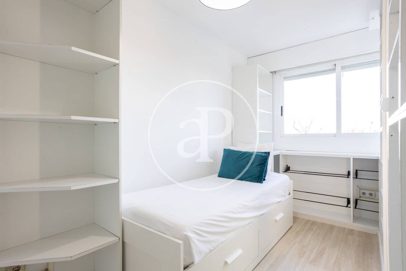 2 slaapkamer Appartement te huur in Valencia stad - € 1.500 (Ref: 9543736)