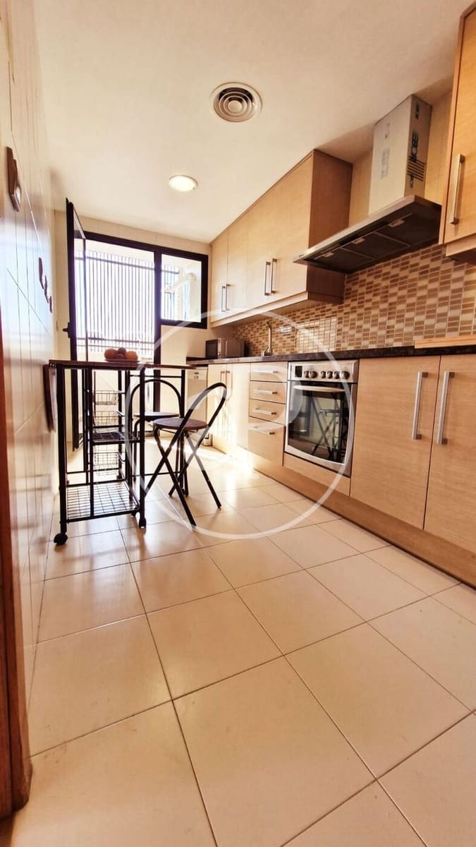 3 slaapkamer Appartement te huur in Valencia stad - € 1.650 (Ref: 9543737)