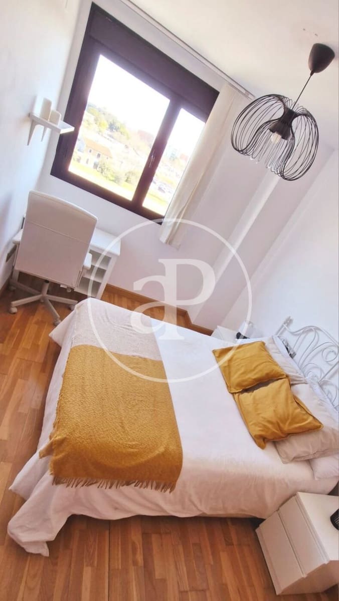3 slaapkamer Appartement te huur in Valencia stad - € 1.650 (Ref: 9543737)