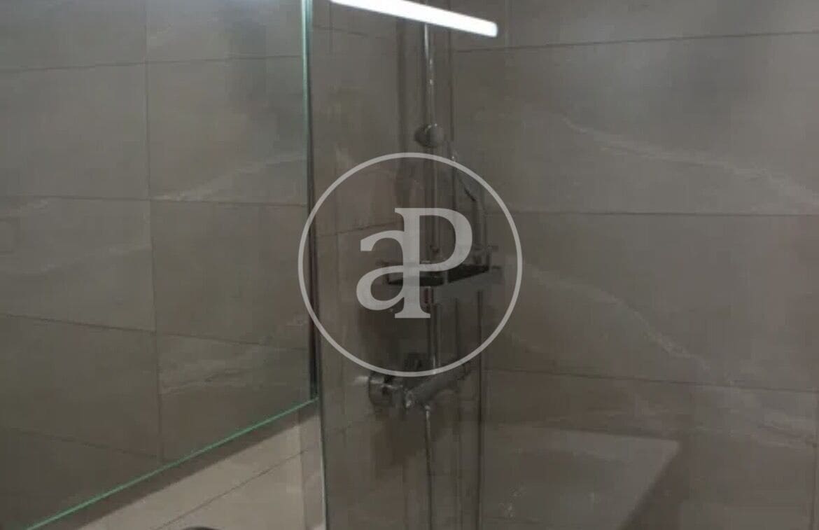 3 Zimmer Apartment zu vermieten in Valencia Stadt - 1.570 € (Ref: 9543738)