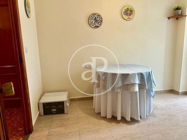 3 soverom Leilighet til leie i Ciutat de les Arts i de les Ciencies, Valencia by med garasje - € 1 500 (Ref: 9543738)