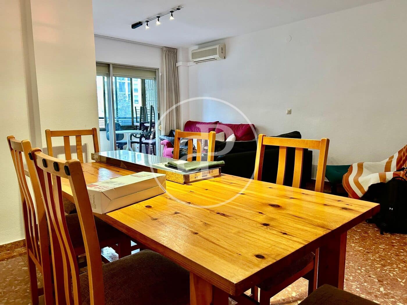 3 soverom Leilighet til leie i Valencia by med garasje - € 1 500 (Ref: 9543738)