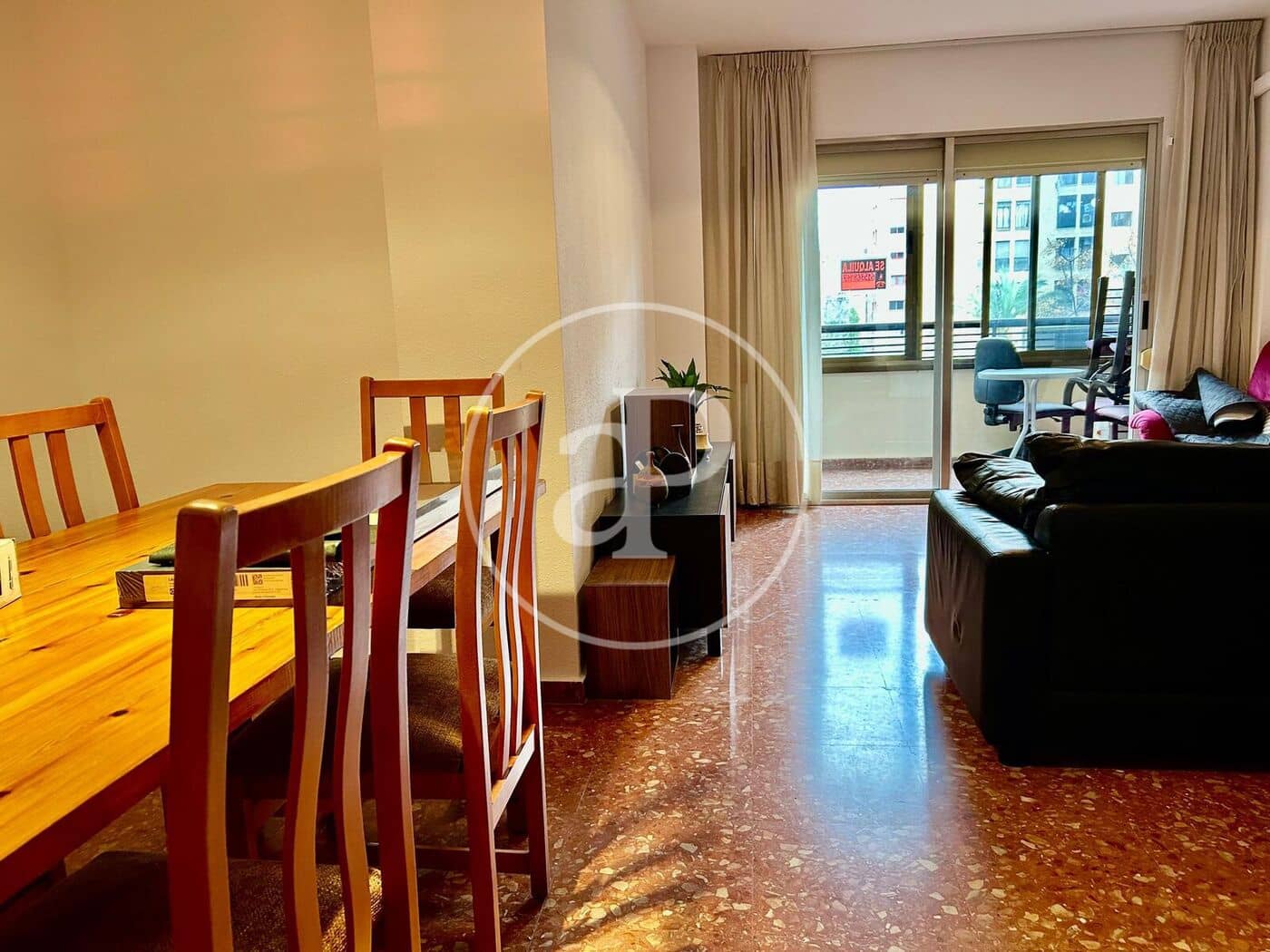 3 soverom Leilighet til leie i Valencia by med garasje - € 1 500 (Ref: 9543738)