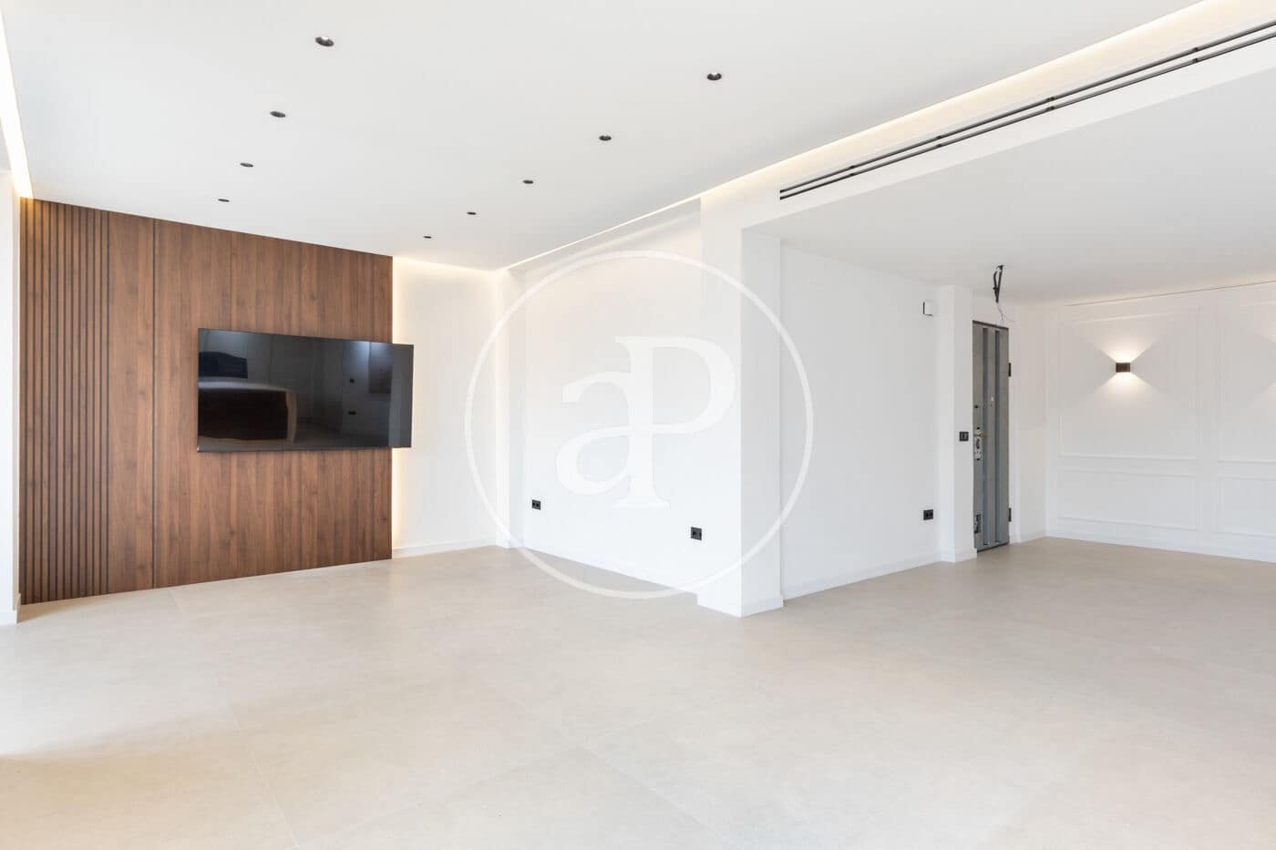 4 soveværelse Lejlighed til salg i Valencia by - € 1.249.000 (Ref: 9543740)