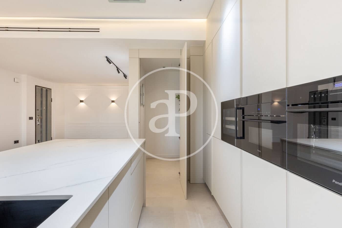 4 soveværelse Lejlighed til salg i Valencia by - € 1.249.000 (Ref: 9543740)