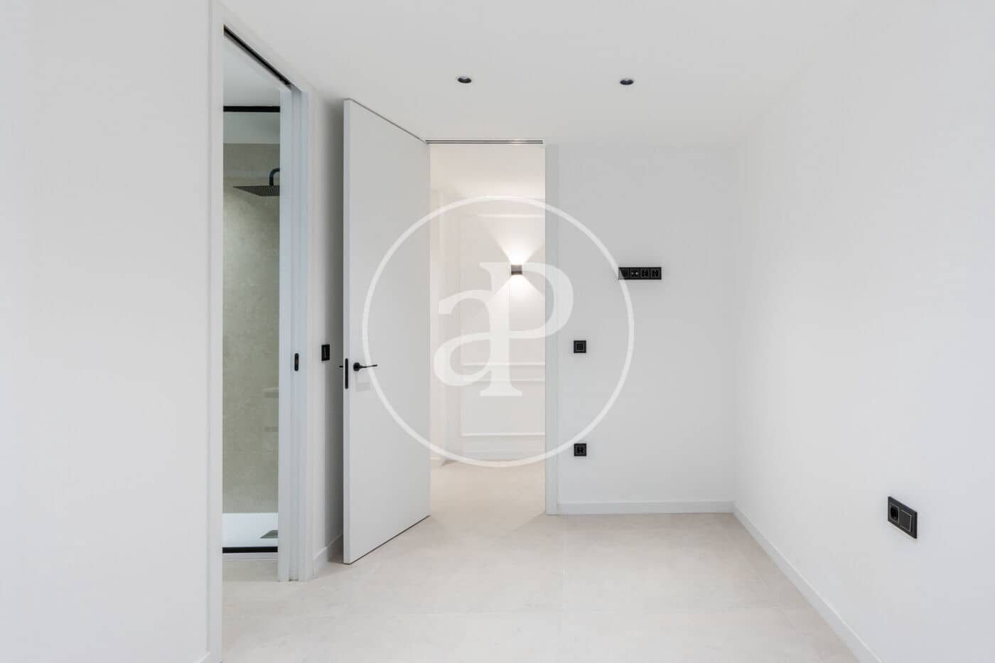 4 soveværelse Lejlighed til salg i Valencia by - € 1.249.000 (Ref: 9543740)