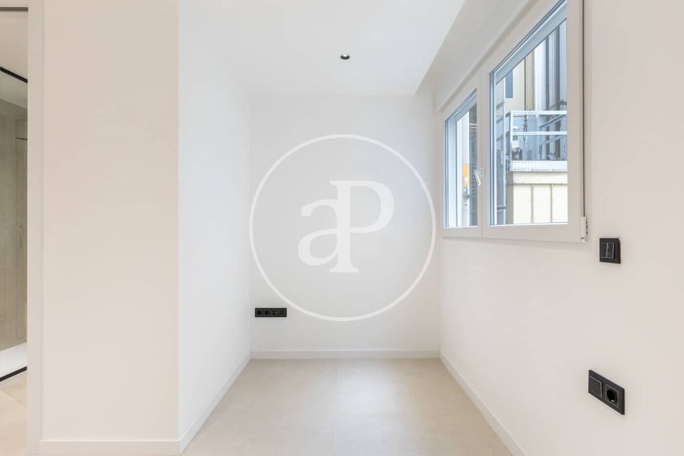 4 soveværelse Lejlighed til salg i Valencia by - € 1.249.000 (Ref: 9543740)