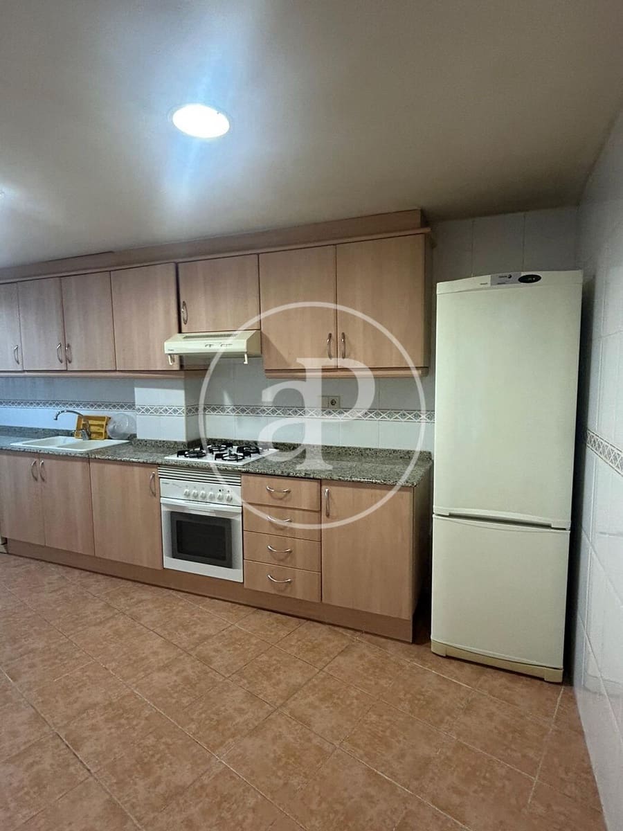 2 Zimmer Apartment zu vermieten in Valencia Stadt - 1.000 € (Ref: 9543741)