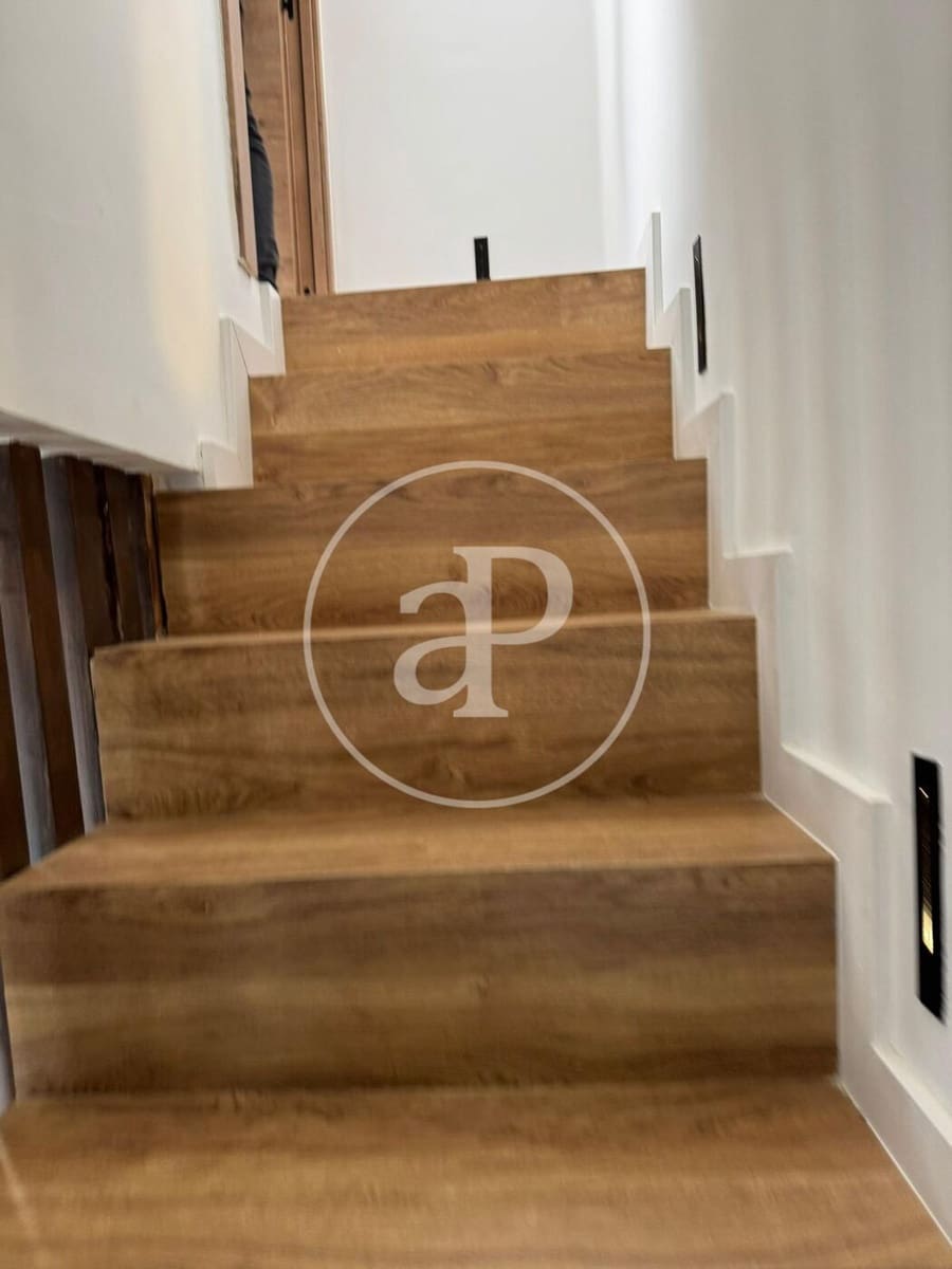 2 camera da letto Appartamento da affittare in Valencia citta - 2.200 € (Rif: 9548315)