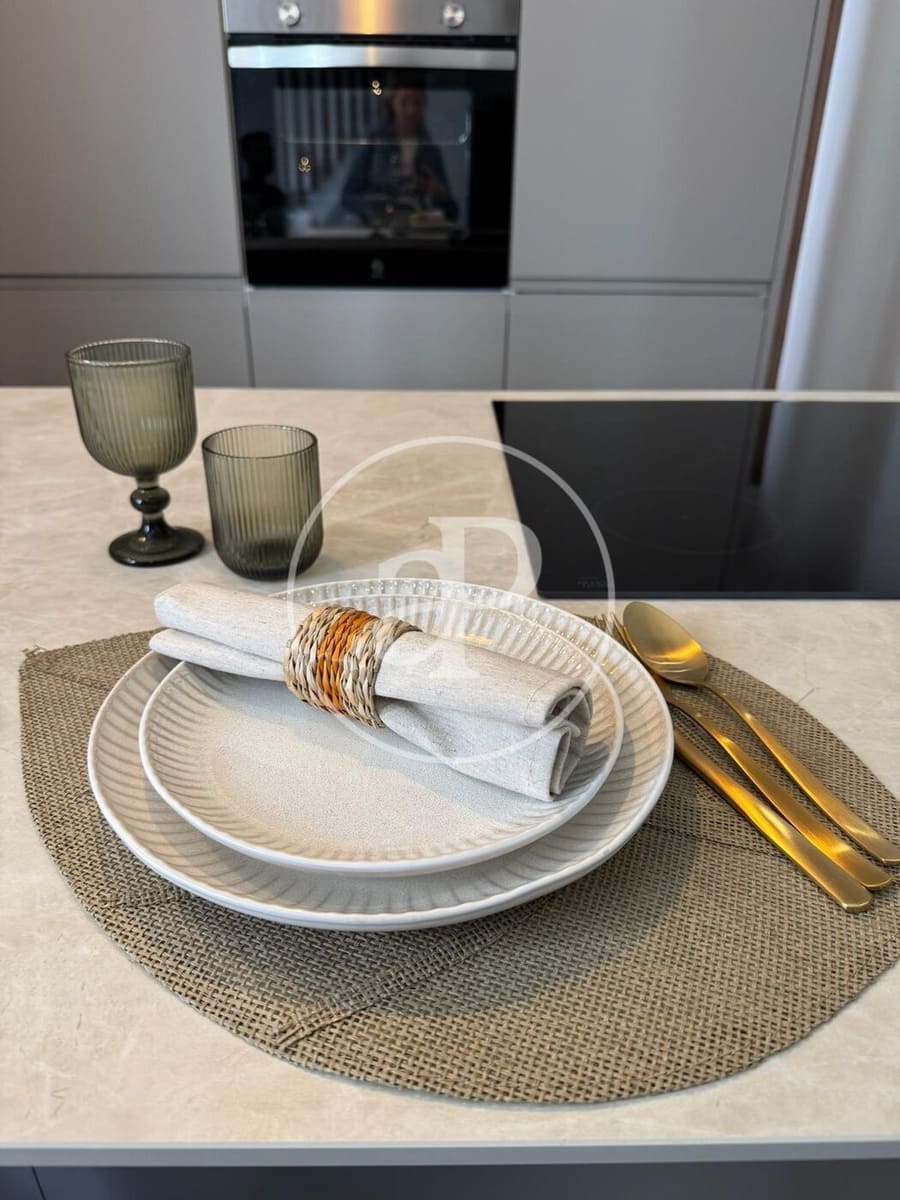 2 camera da letto Appartamento da affittare in Valencia citta - 2.200 € (Rif: 9548315)