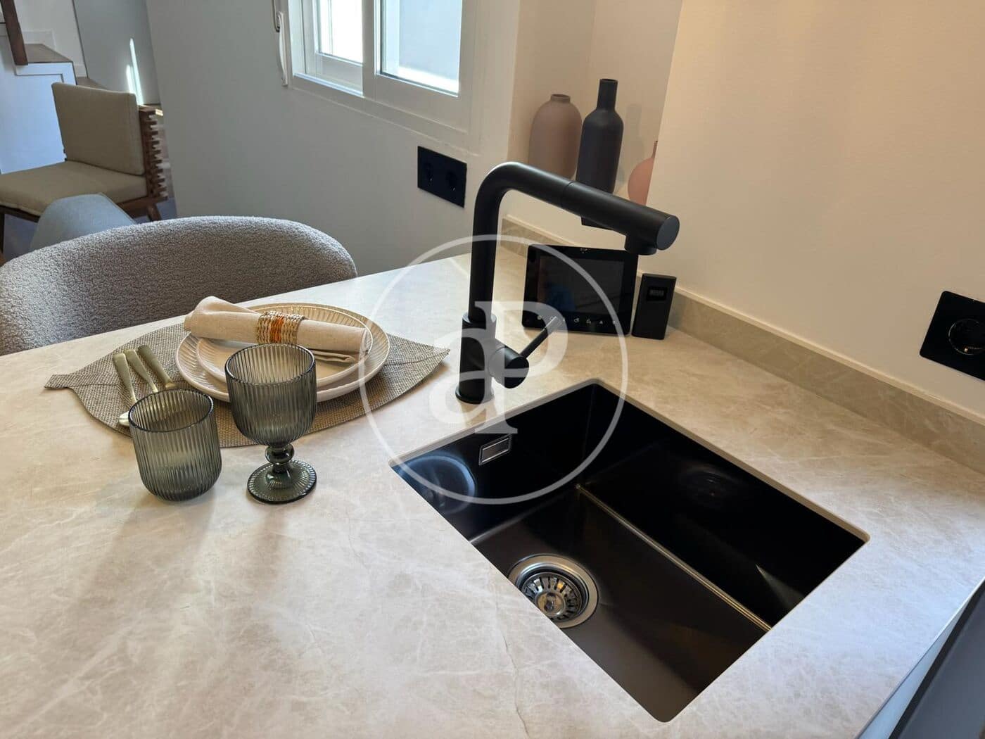 2 camera da letto Appartamento da affittare in Valencia citta - 2.200 € (Rif: 9548315)