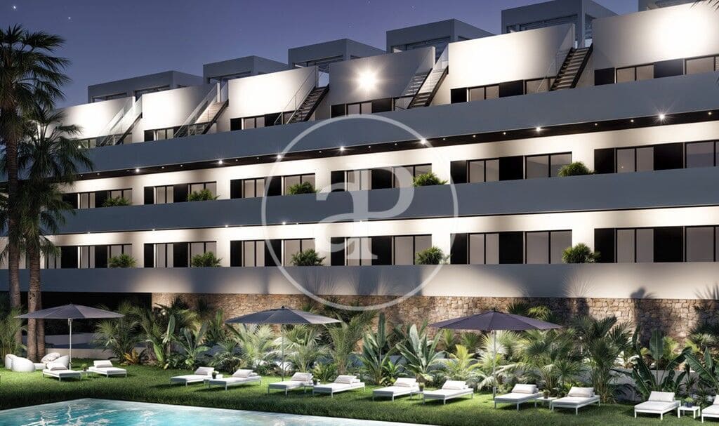 Apartamento de 2 habitaciones en Finestrat en venta con piscina - 319.900 € (Ref: 9548327)