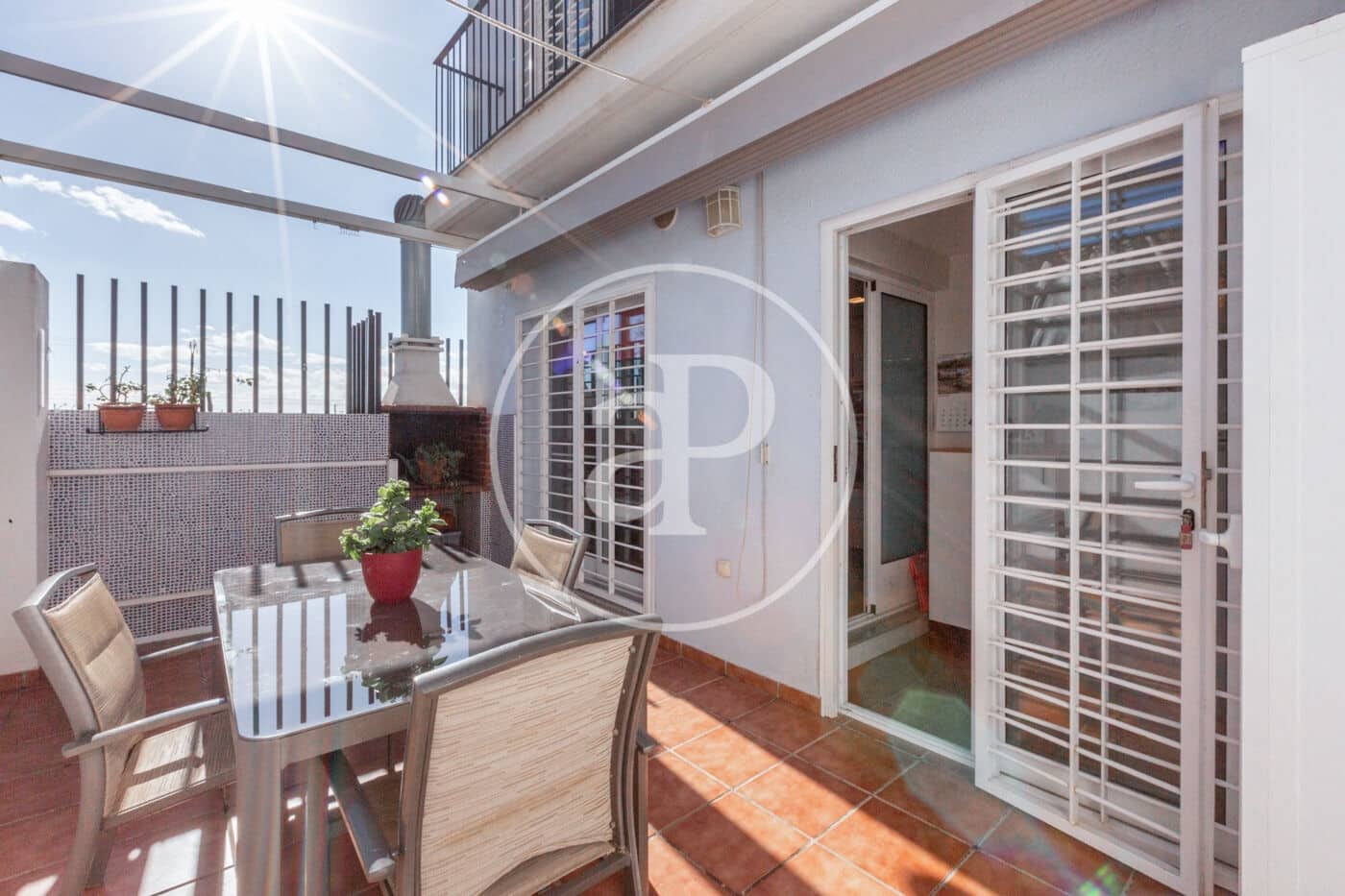 4 bedroom Villa for sale in Moncada - € 540,000 (Ref: 9548330)