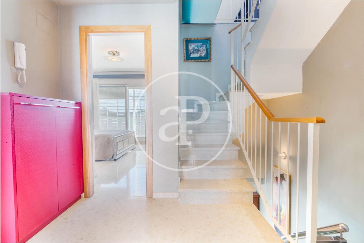 4 bedroom Villa for sale in Moncada - € 540,000 (Ref: 9548330)