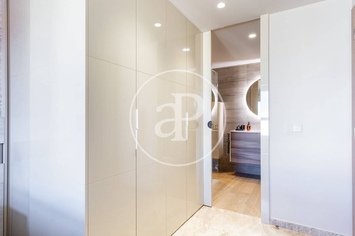 5 Zimmer Apartment zu verkaufen in Valencia Stadt mit Pool - 1.300.000 € (Ref: 9548331)