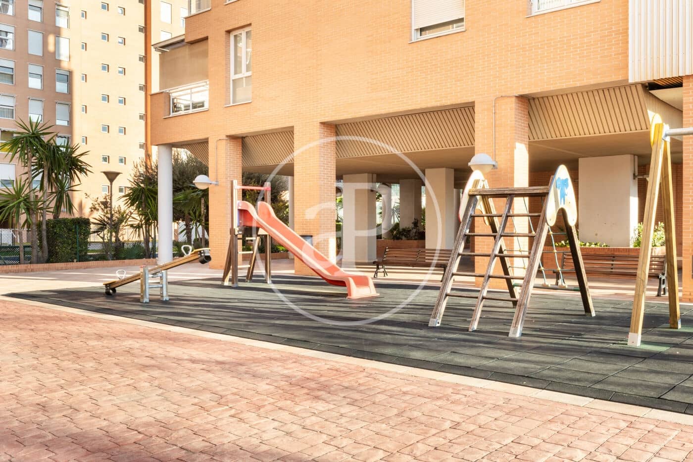 5 Zimmer Apartment zu verkaufen in Valencia Stadt mit Pool - 1.300.000 € (Ref: 9548331)