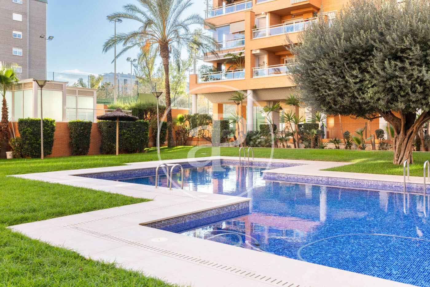 5 Zimmer Apartment zu verkaufen in Valencia Stadt mit Pool - 1.300.000 € (Ref: 9548331)