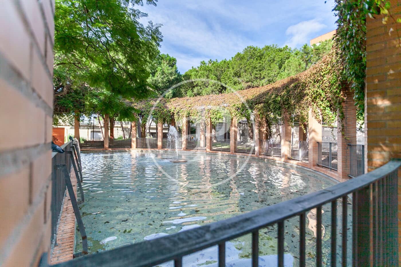 5 bedroom Apartment for sale in Valencia city with pool - € 1,150,000 (Ref: 9548331)