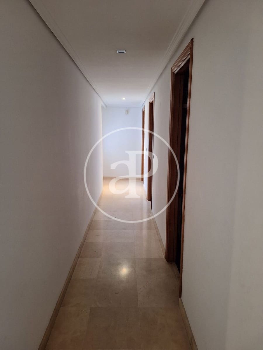 3 soveværelse Lejlighed til leje i Valencia by - € 2.500 (Ref: 9551634)