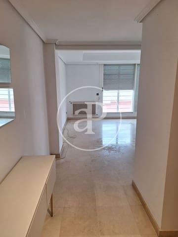 3 soveværelse Lejlighed til leje i Arrancapins, Valencia by - € 2.500 (Ref: 9551634)