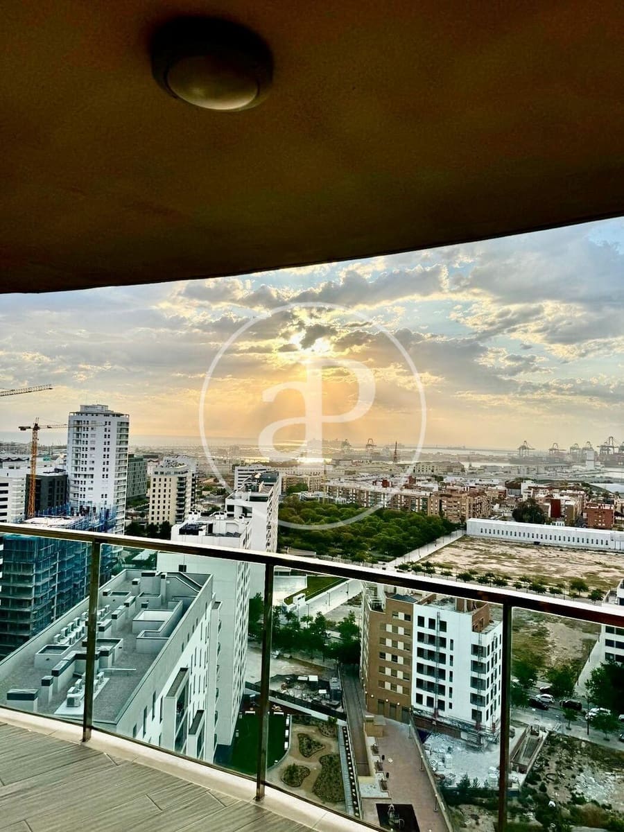 Appartement de 3 chambres à louer à Valence ville avec piscine - 2 700 € (Ref: 9551635)