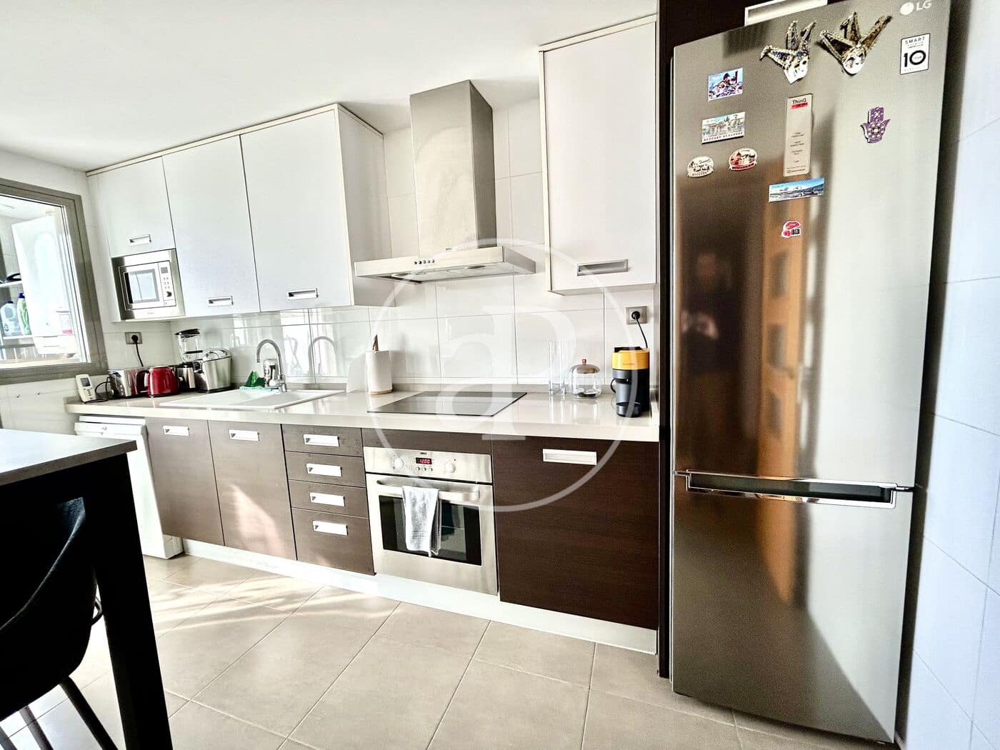 3 bedroom Apartment for rent in Valencia city with pool - € 2,700 (Ref: 9551635)