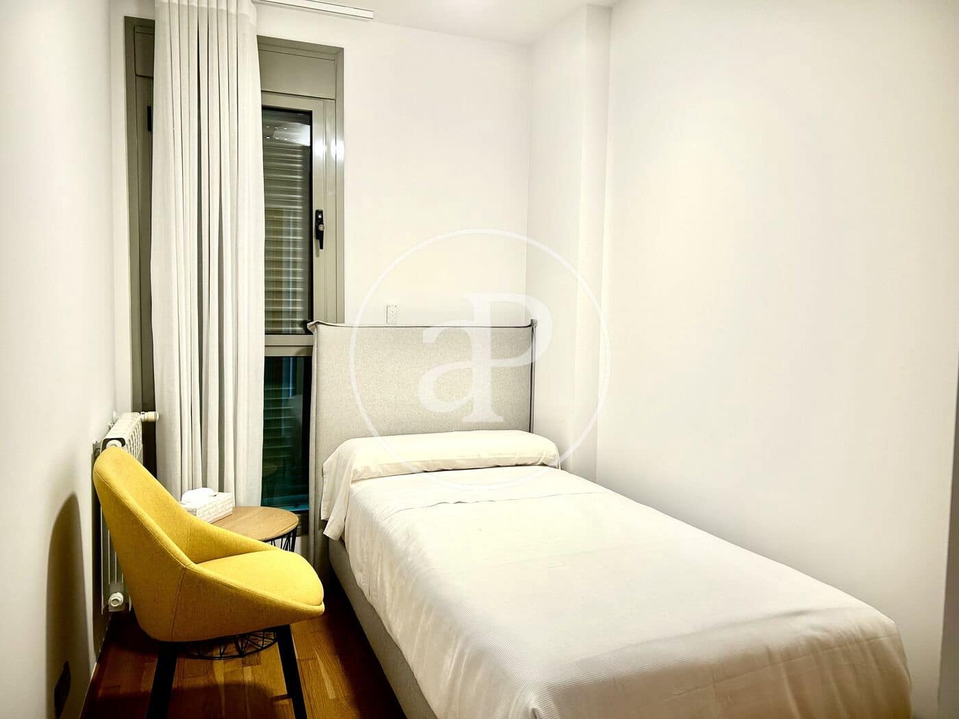 3 bedroom Apartment for rent in Valencia city with pool - € 2,700 (Ref: 9551635)