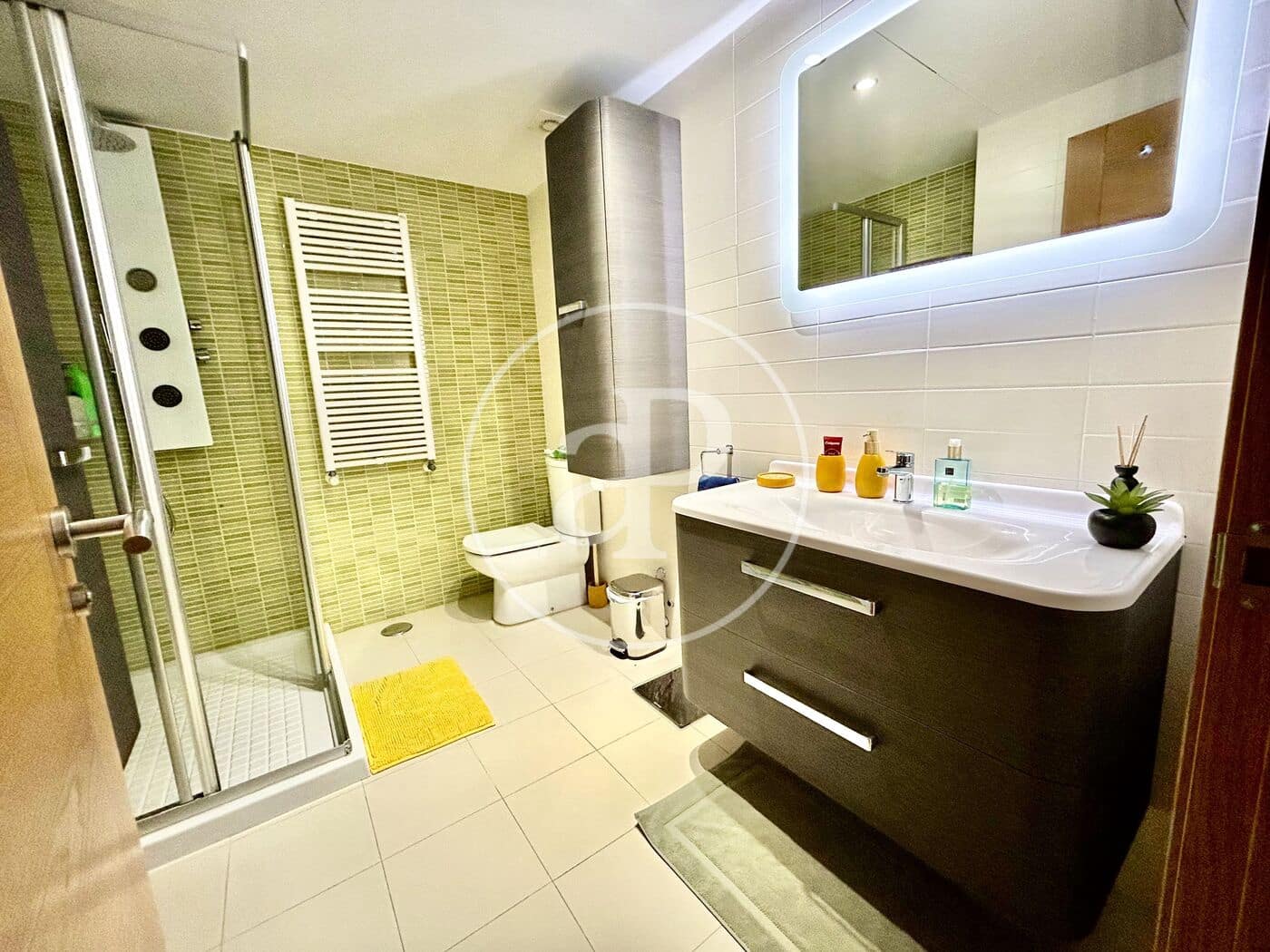 3 bedroom Apartment for rent in Valencia city with pool - € 2,700 (Ref: 9551635)