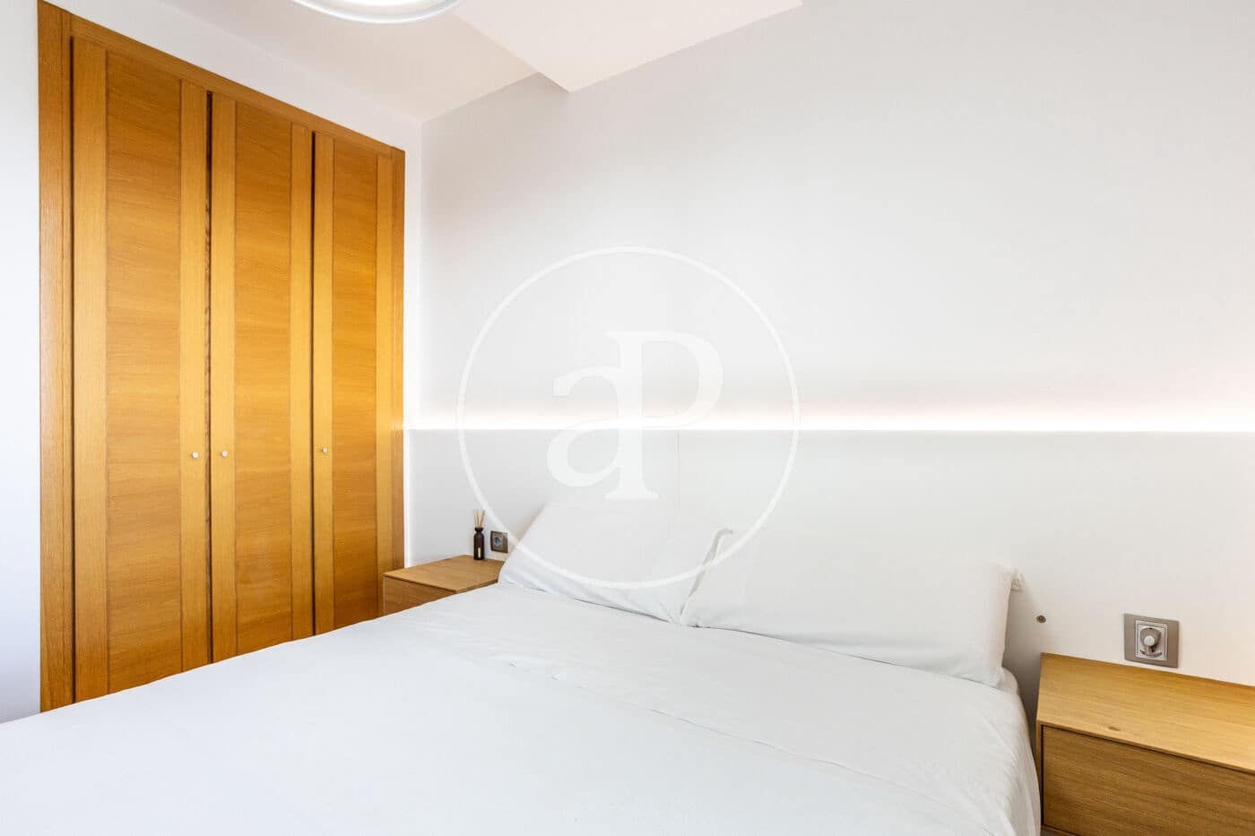 3 quarto Apartamento para arrendar em Valencia cidade com piscina - 2 700 € (Ref: 9551635)