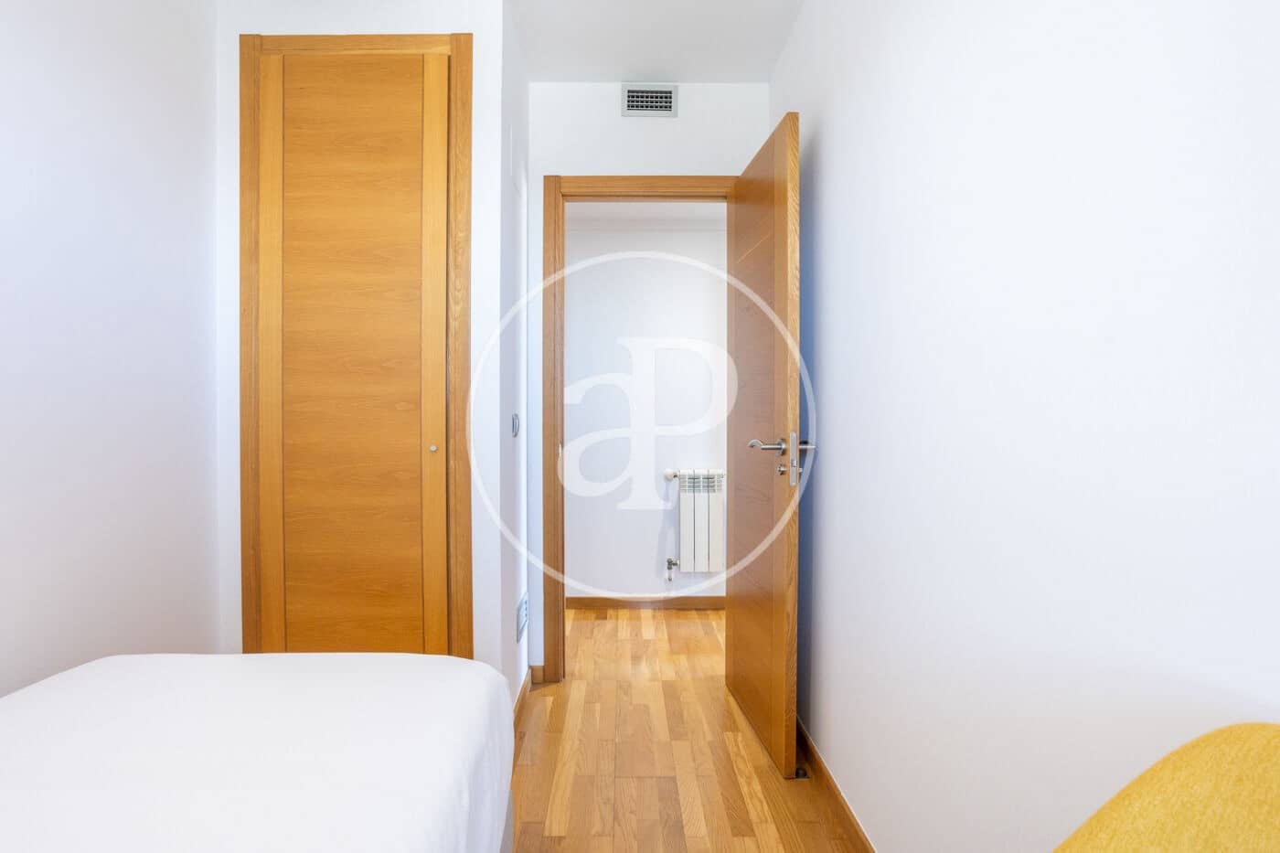 3 quarto Apartamento para arrendar em Valencia cidade com piscina - 2 700 € (Ref: 9551635)